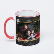 Кружка с красной ручкой и ободком