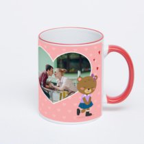 Кружка с красной ручкой и ободком