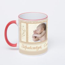 Кружка с красной ручкой и ободком