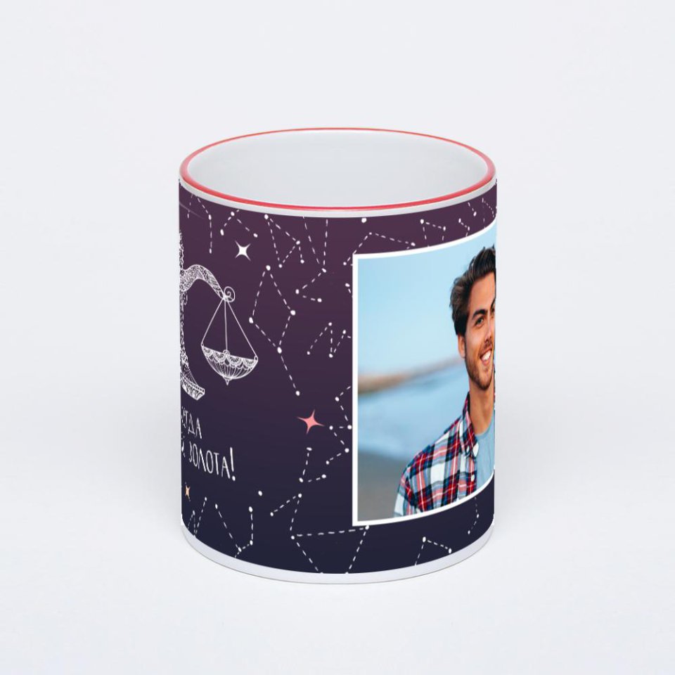 Кружка с красной ручкой и ободком