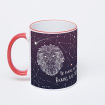 Кружка с красной ручкой и ободком