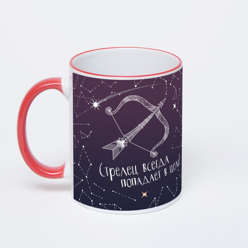 Кружка с красной ручкой и ободком