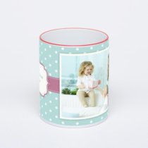 Кружка с красной ручкой и ободком