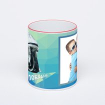 Кружка с красной ручкой и ободком