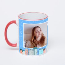 Кружка с красной ручкой и ободком