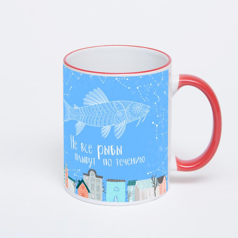 Кружка с красной ручкой и ободком