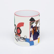 Кружка с красной ручкой и ободком