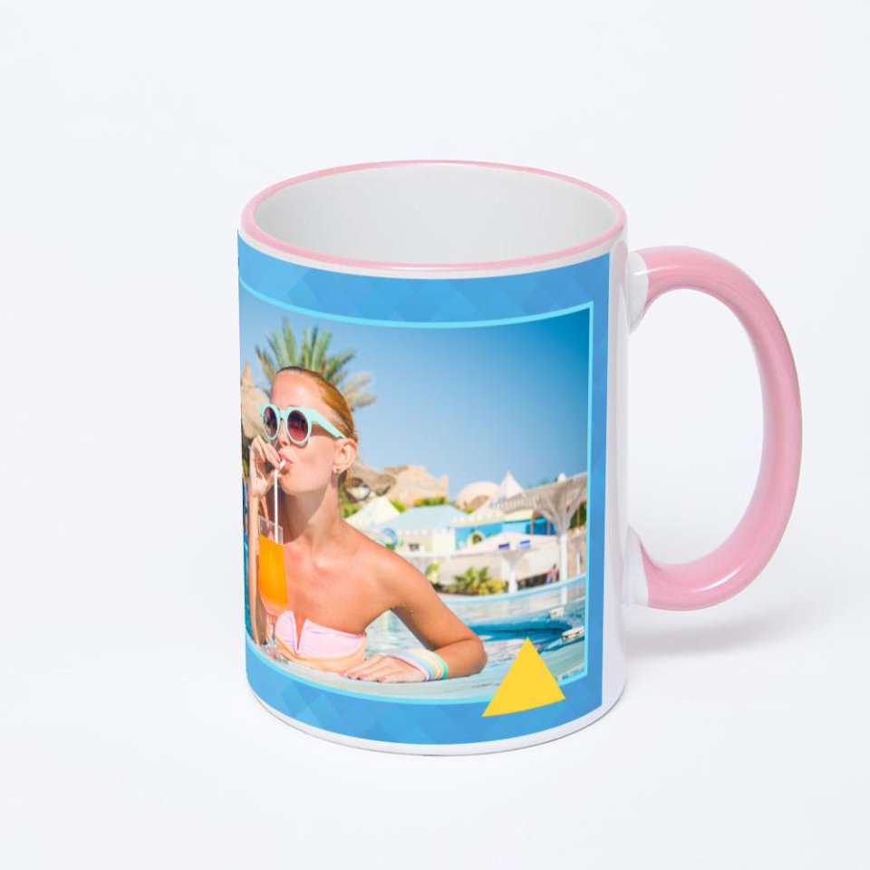 Кружка с розовой ручкой и ободком