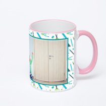 Кружка с розовой ручкой и ободком