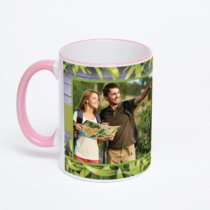 Кружка с розовой ручкой и ободком