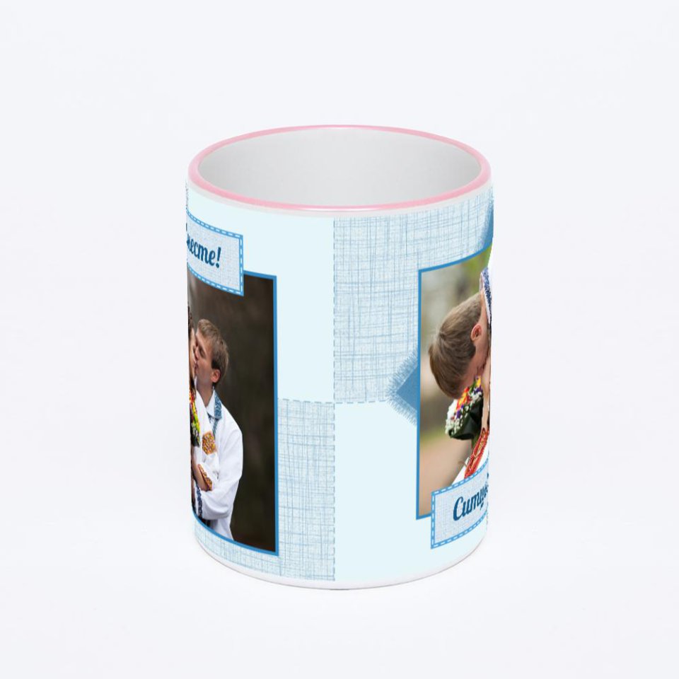 Кружка с розовой ручкой и ободком