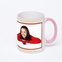 Кружка с розовой ручкой и ободком