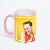 Кружка с розовой ручкой и ободком