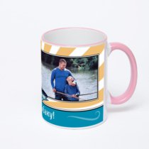 Кружка с розовой ручкой и ободком