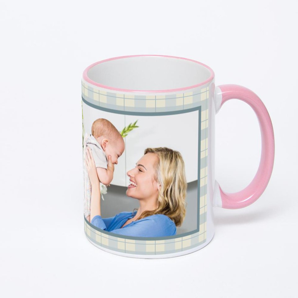 Кружка с розовой ручкой и ободком