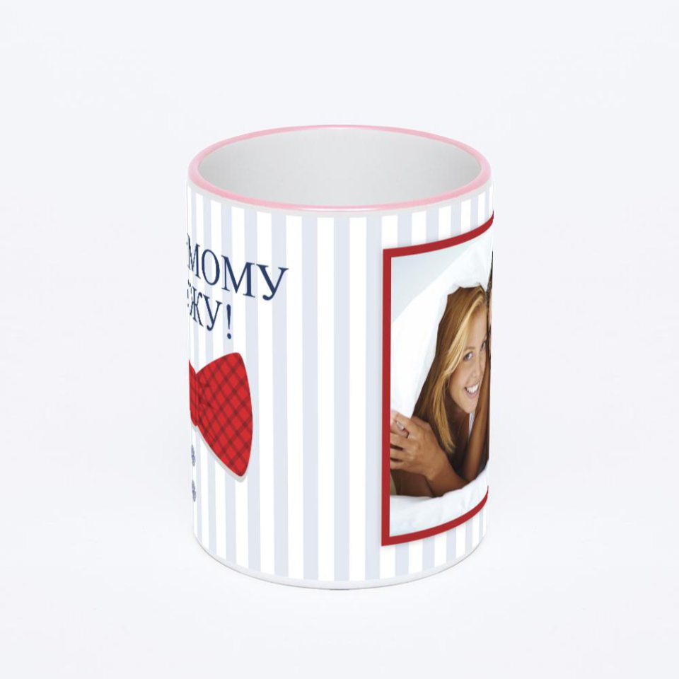 Кружка с розовой ручкой и ободком