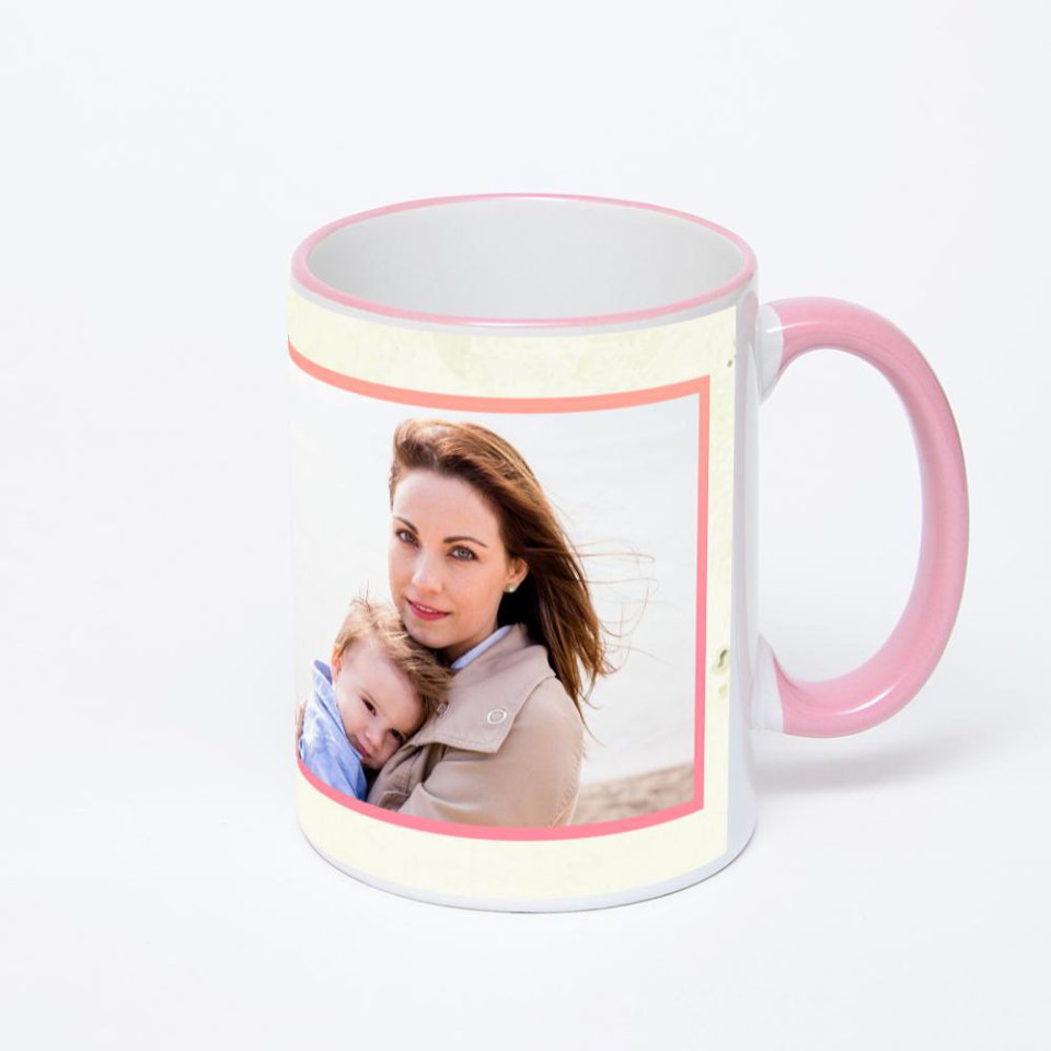 Кружка с розовой ручкой и ободком