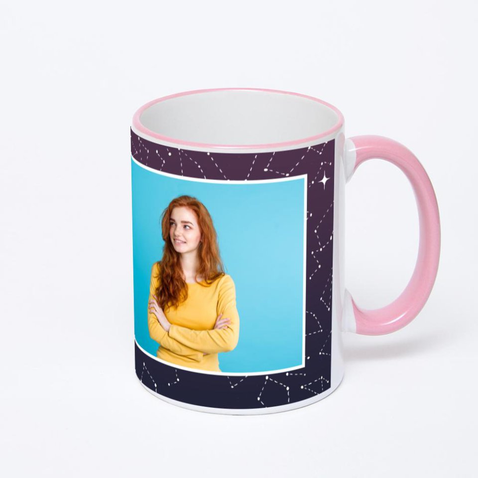 Кружка с розовой ручкой и ободком