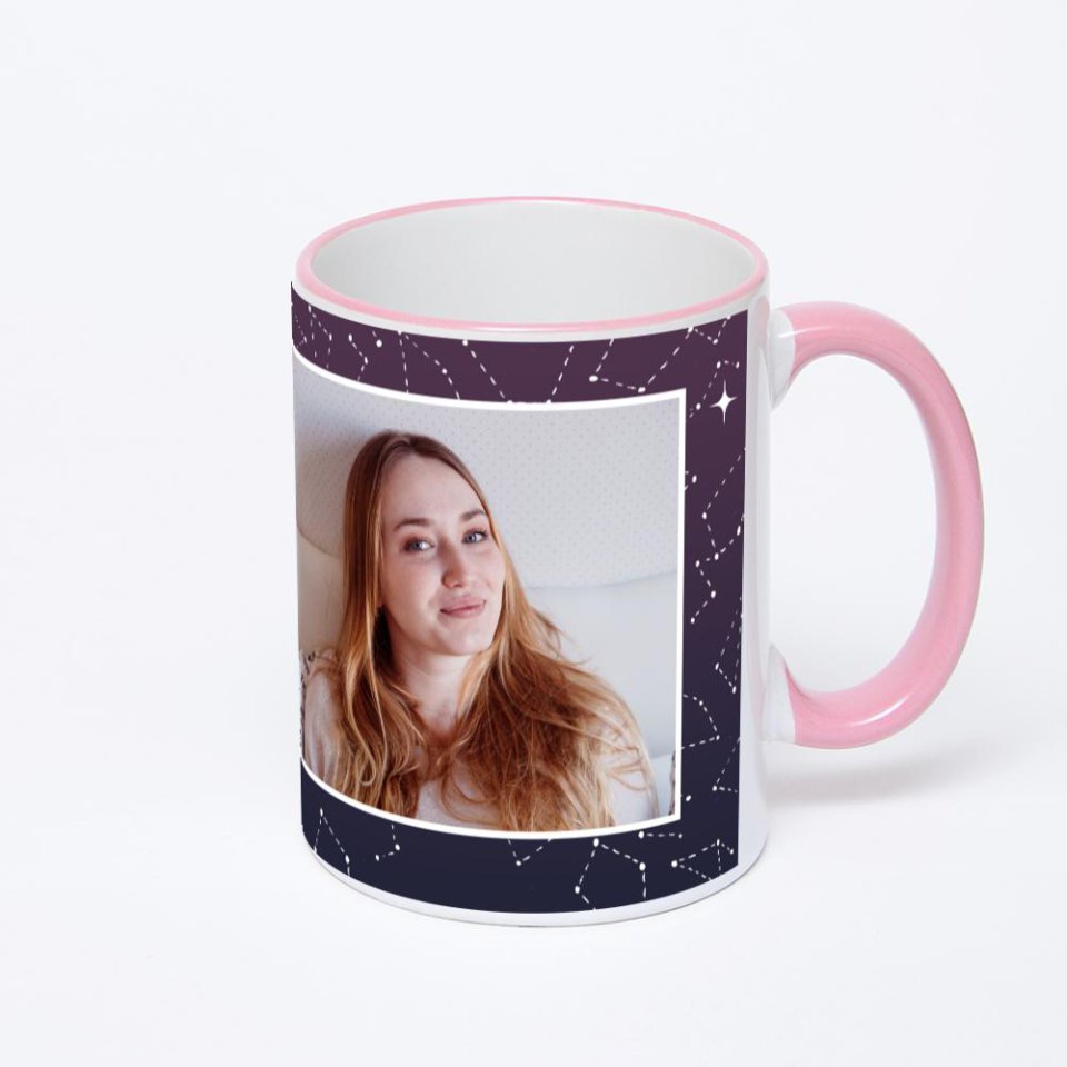 Кружка с розовой ручкой и ободком