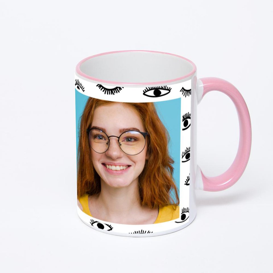 Кружка с розовой ручкой и ободком