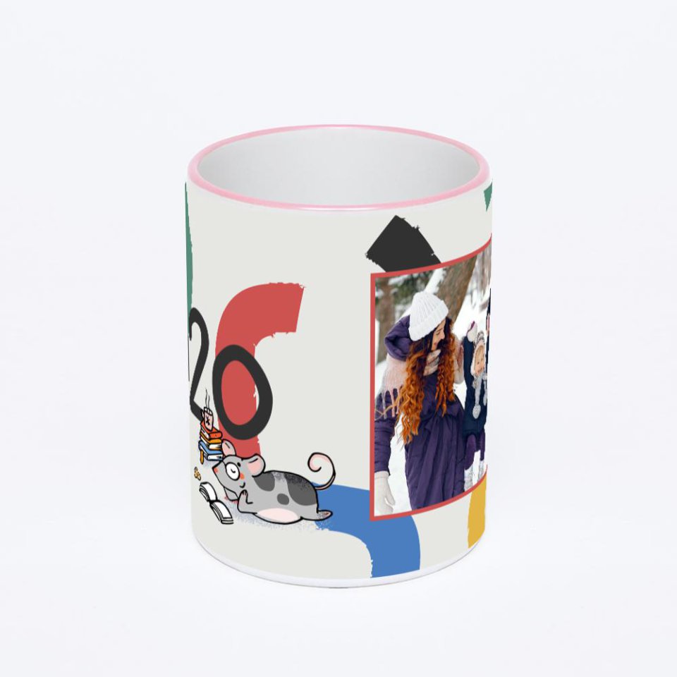 Кружка с розовой ручкой и ободком