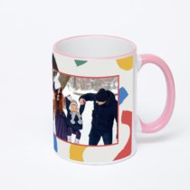 Кружка с розовой ручкой и ободком