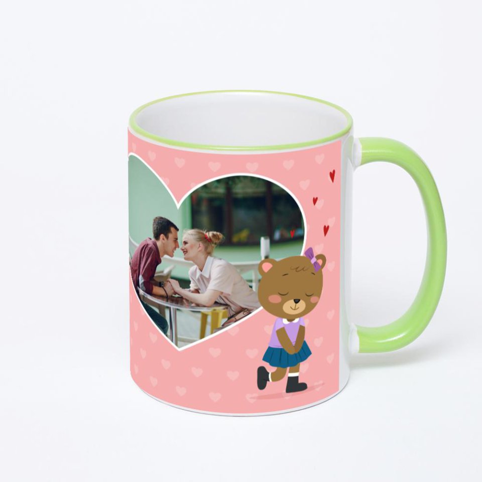 Кружка с салатовой ручкой и ободком