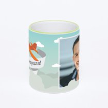 Кружка с салатовой ручкой и ободком