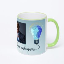 Кружка с салатовой ручкой и ободком