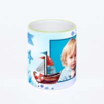 Кружка с салатовой ручкой и ободком