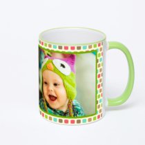 Кружка с салатовой ручкой и ободком