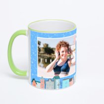 Кружка с салатовой ручкой и ободком