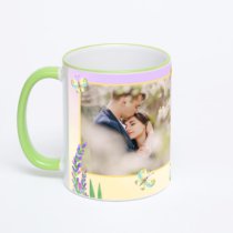 Кружка с салатовой ручкой и ободком