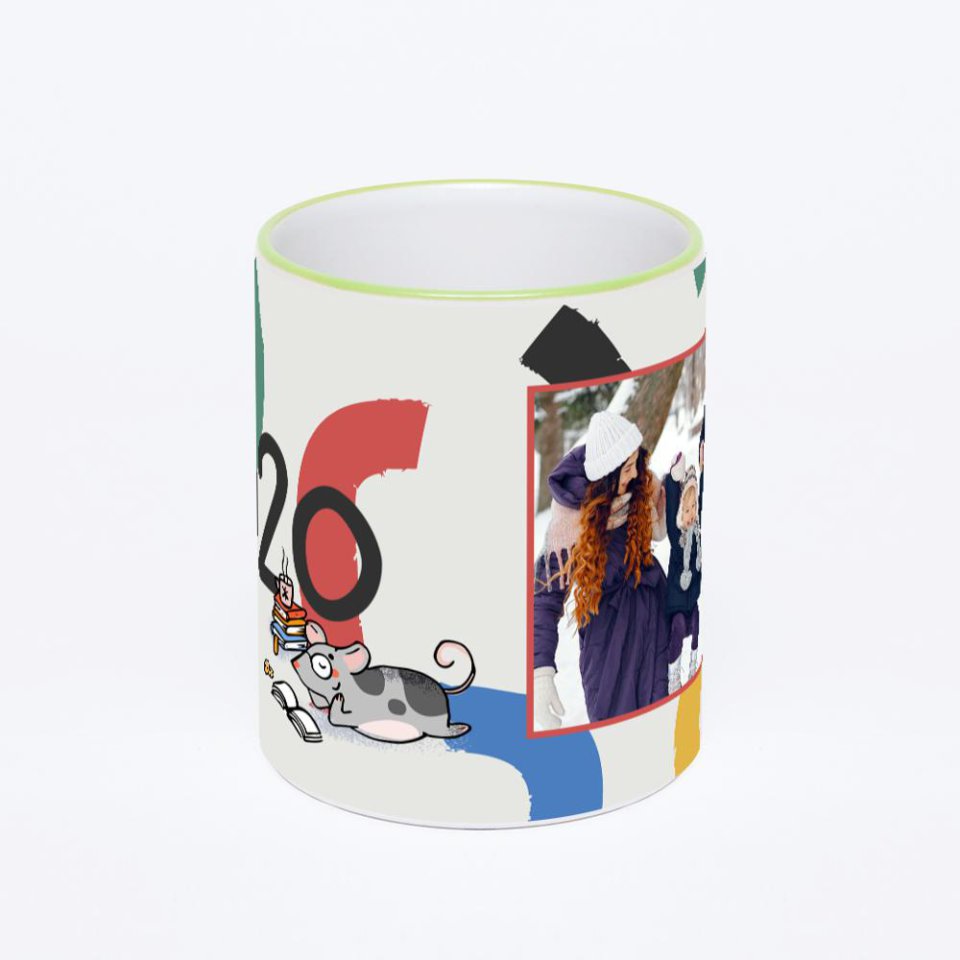 Кружка с салатовой ручкой и ободком