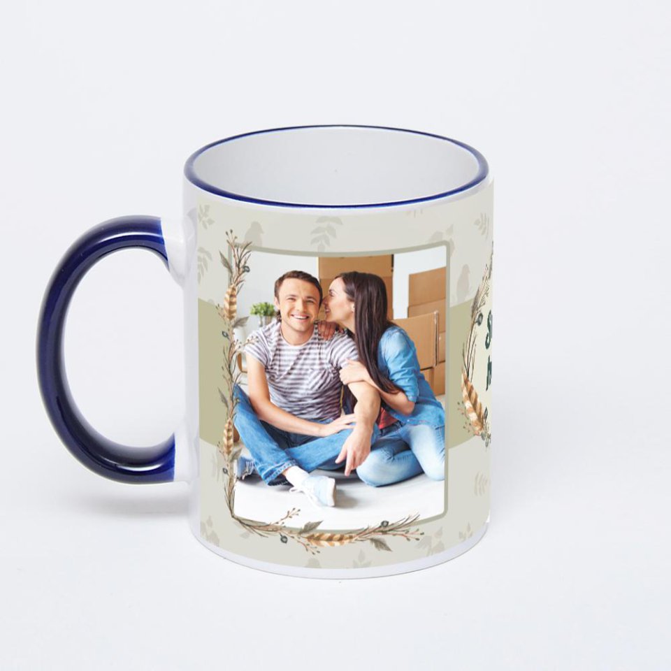 Кружка с тёмно-синей ручкой и ободком