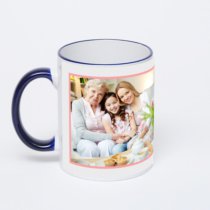 Кружка с тёмно-синей ручкой и ободком