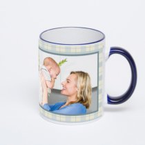 Кружка с тёмно-синей ручкой и ободком