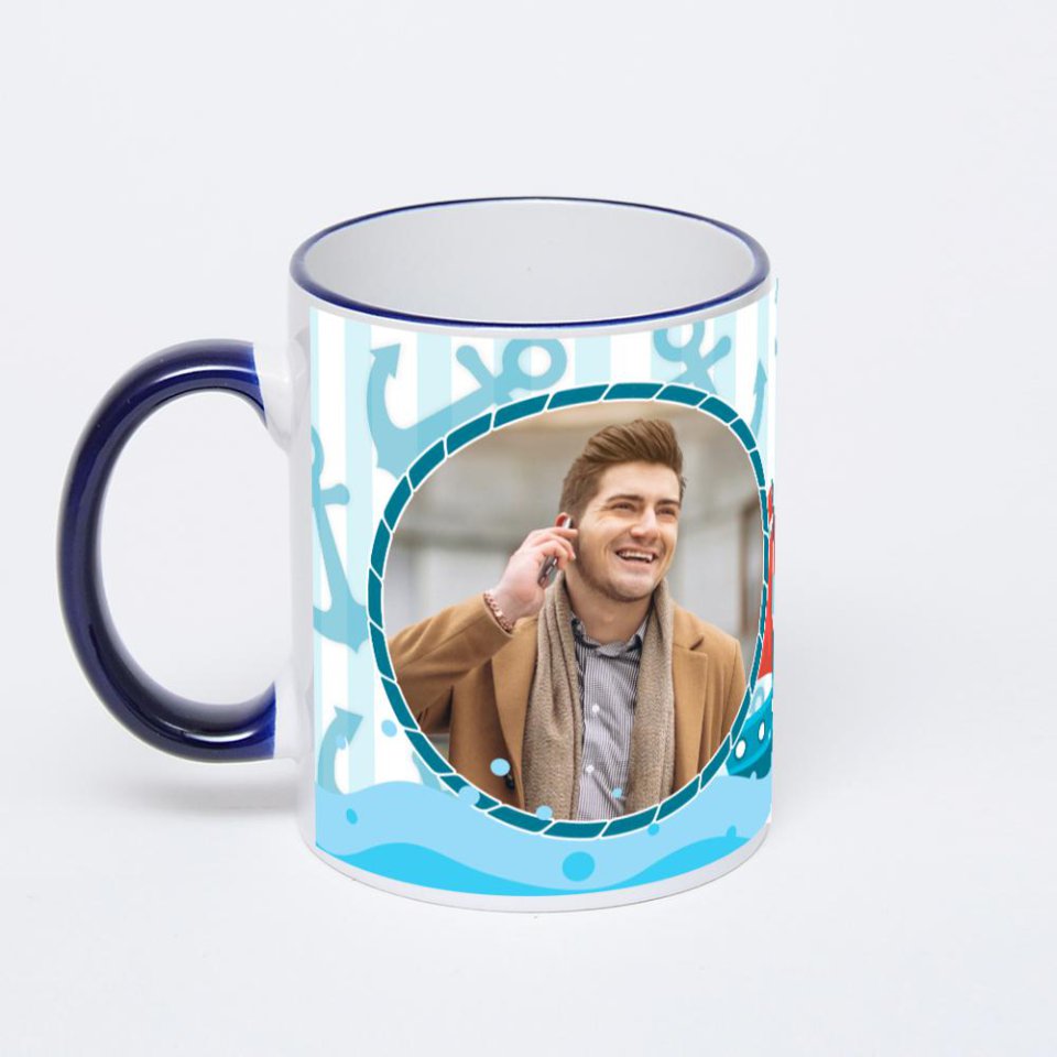 Кружка с тёмно-синей ручкой и ободком