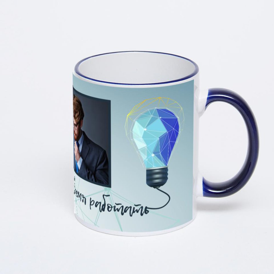 Кружка с тёмно-синей ручкой и ободком