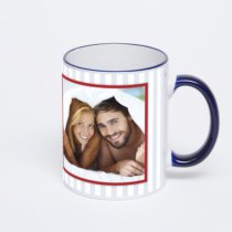 Кружка с тёмно-синей ручкой и ободком