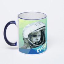 Кружка с тёмно-синей ручкой и ободком