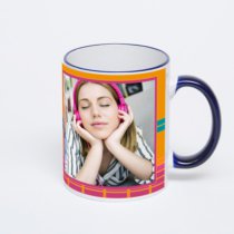 Кружка с тёмно-синей ручкой и ободком