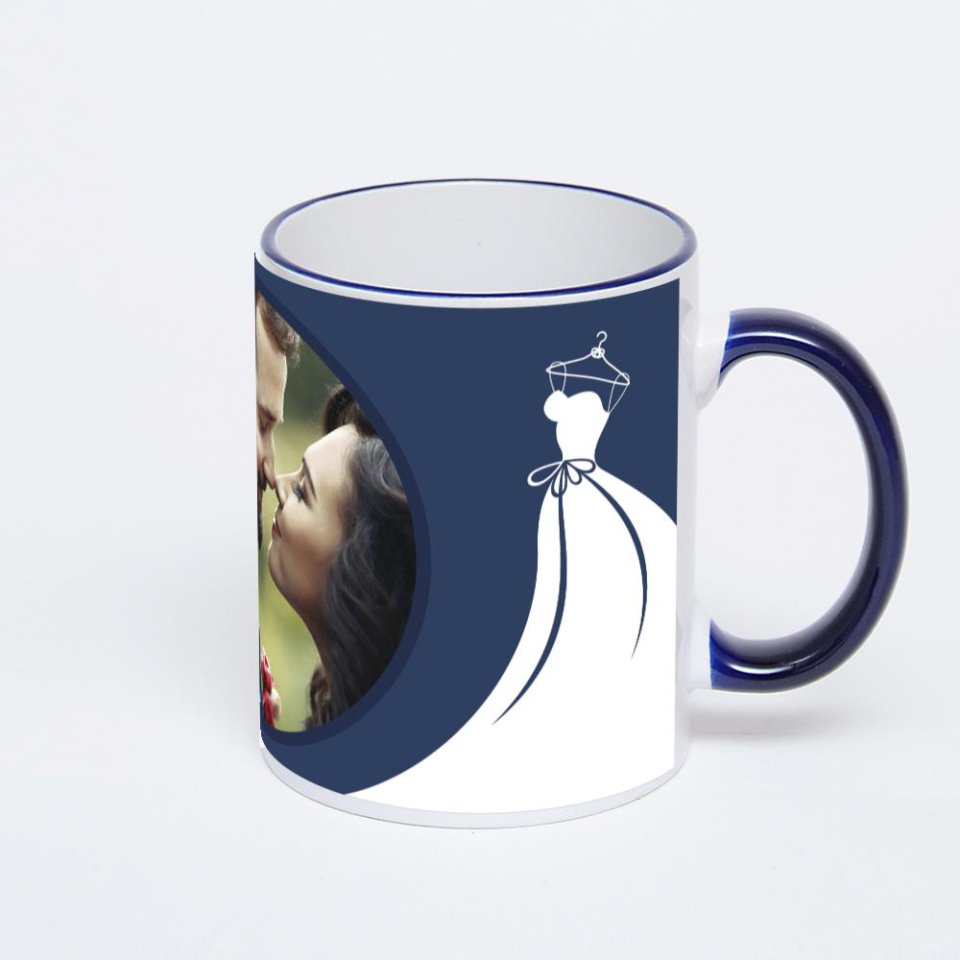 Кружка с тёмно-синей ручкой и ободком