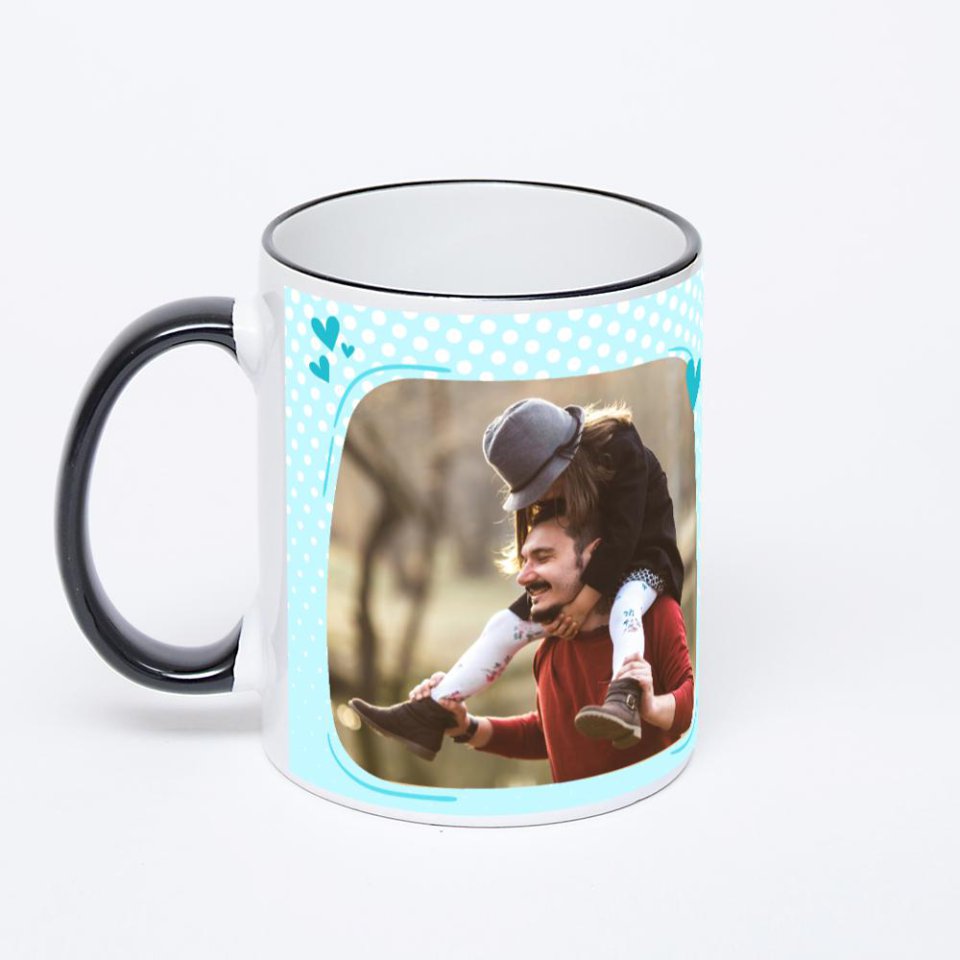 Кружка с черной ручкой и ободком