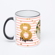 Кружка с черной ручкой и ободком