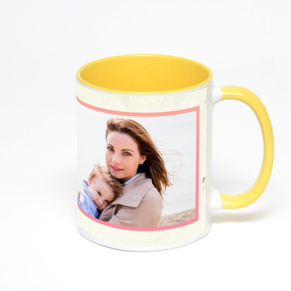 Желтая кружка с фотопечатью