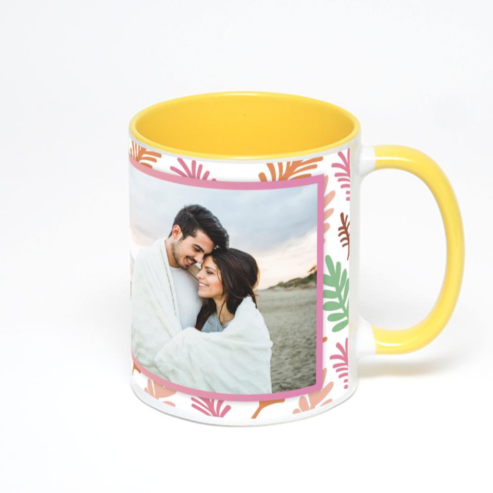 Желтая кружка с фотопечатью