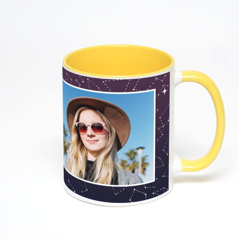 Желтая кружка с фотопечатью