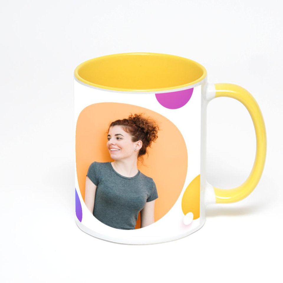 Желтая кружка с фотопечатью