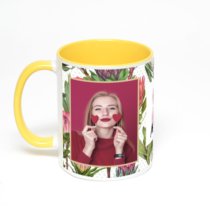 Желтая кружка с фотопечатью